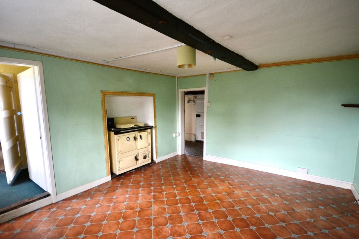 The Oak Shades, Half Moon Lane, Redgrave, Diss, IP22 1RX Goldings