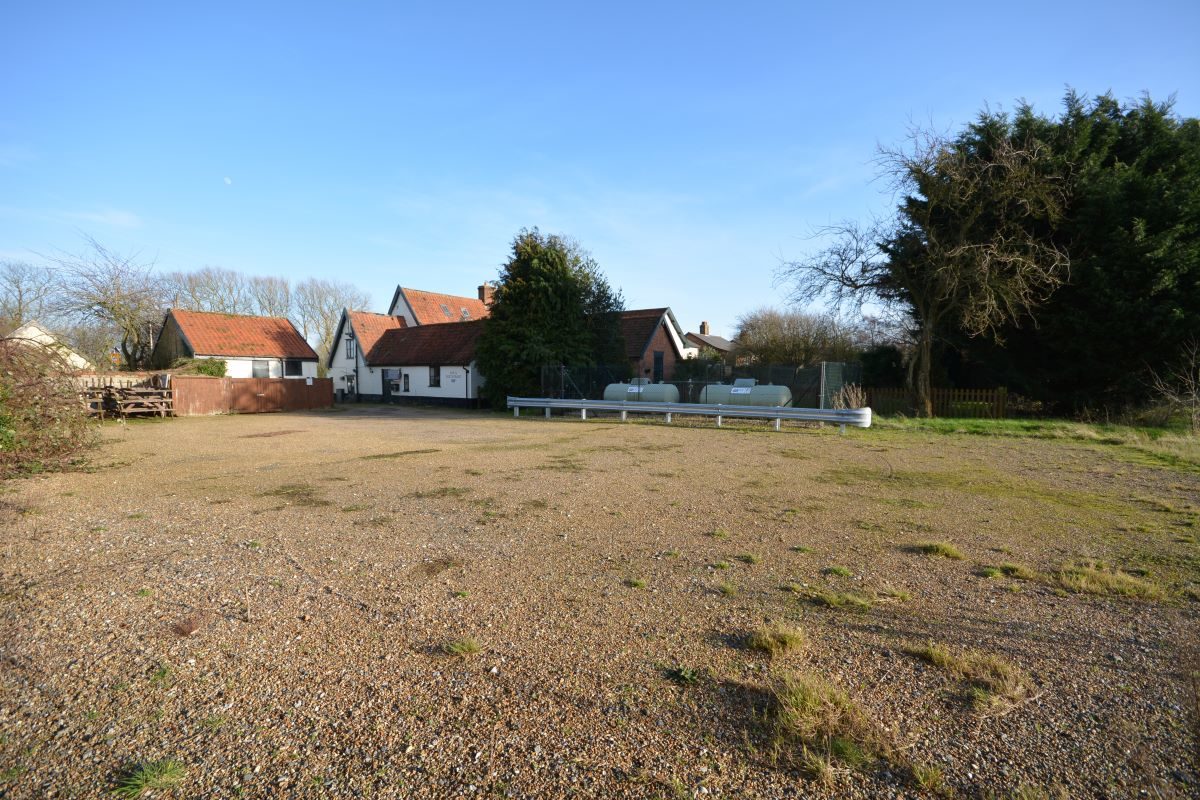 The Gamekeepers, The Green, Old Buckenham lot image - 14