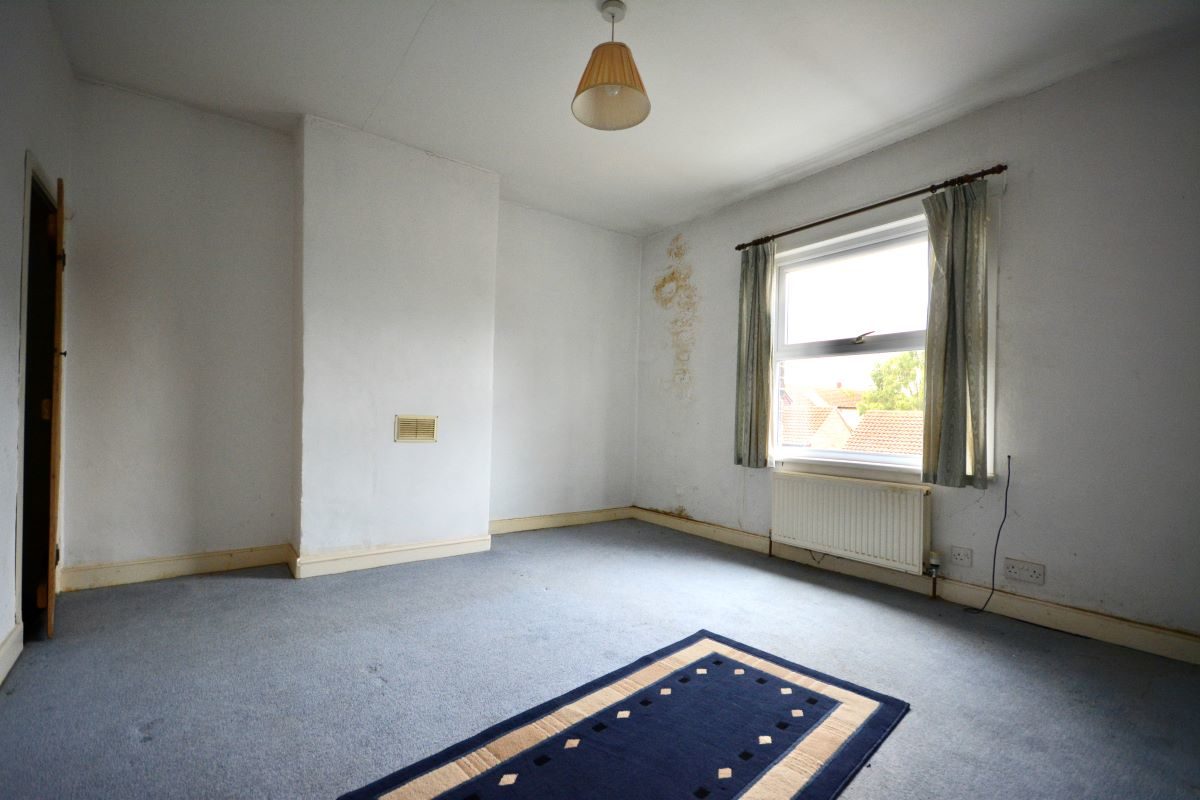 5 Silk Factory Row, Glemsford lot image - 5