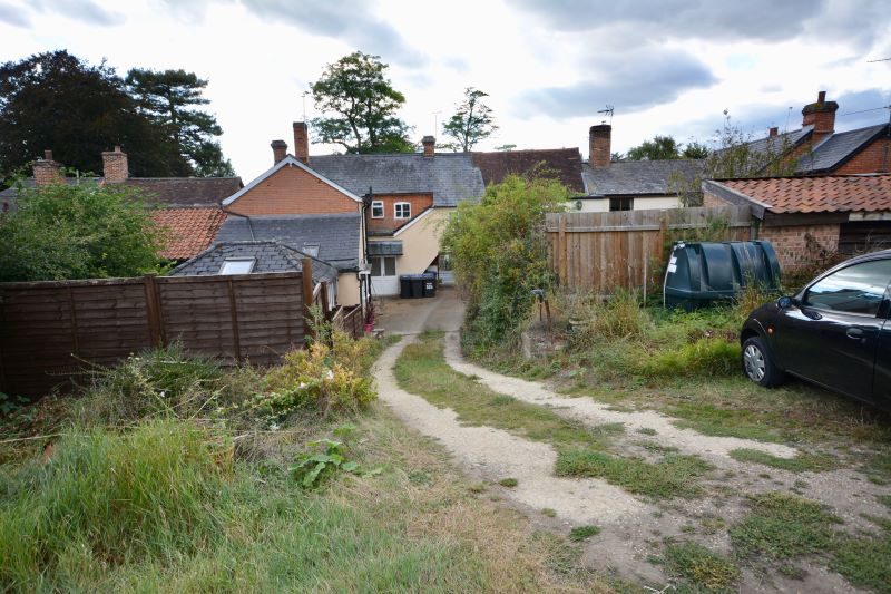 Land to the rear of 52 High Street, Bildeston lot image - 2