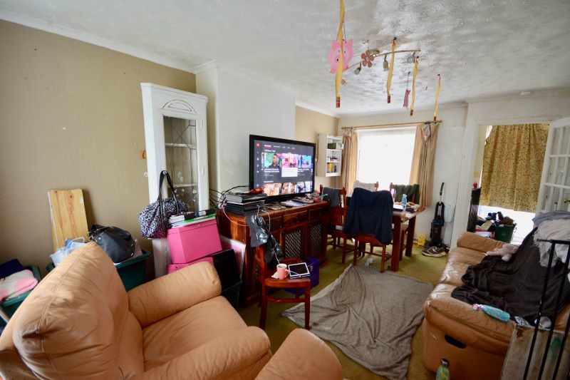 12 Hawthorn Avenue, Colchester lot image - 1