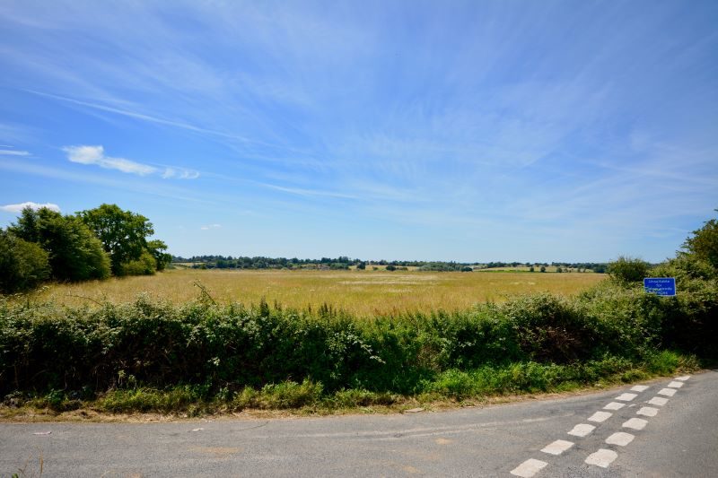 Land at, Pigeons Lane, Washbrook lot image - 3