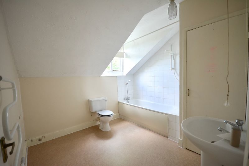 Top Floor Flat,, 92 Christchurch Street, Ipswich lot image - 3
