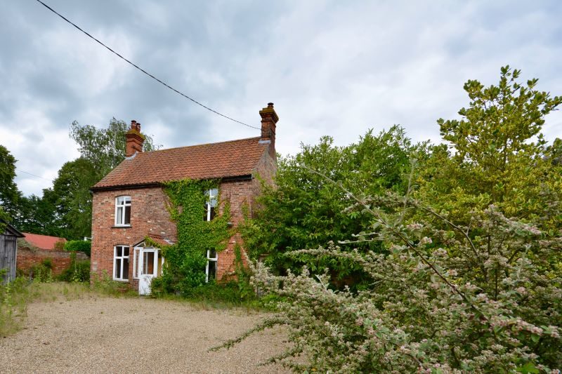 The Old Forge,, Ixworth Road, Norton lot image - 1
