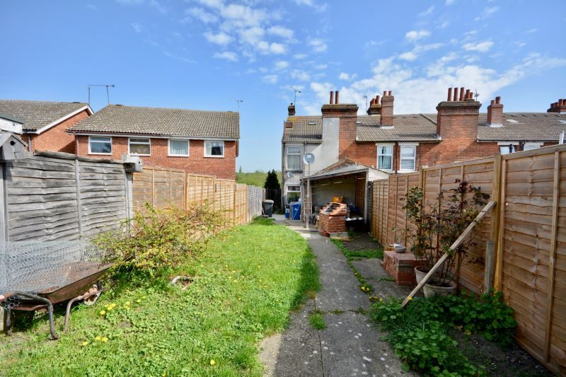 427 Bramford Lane, Ipswich lot image - 6