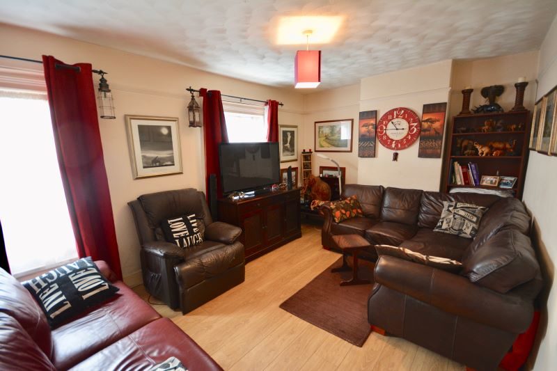 33 & 33a Foxhall Road, Ipswich lot image - 2