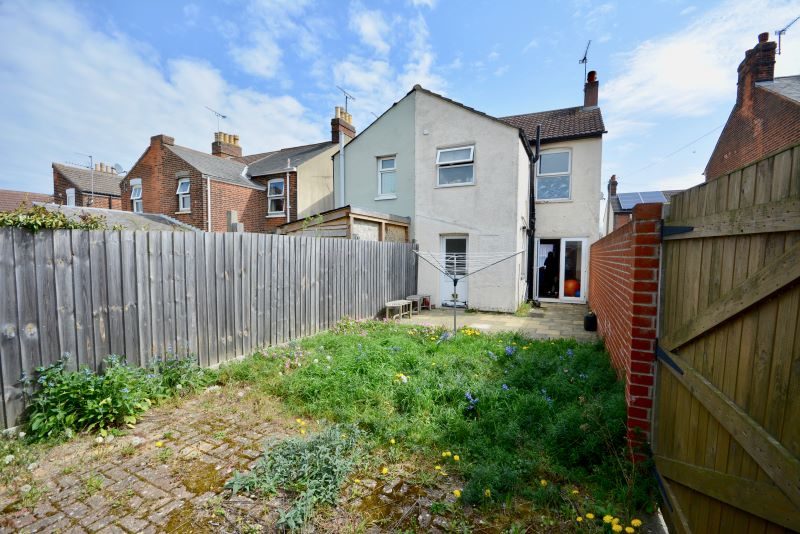 14 Levington Road, Ipswich, IP3 0NJ Goldings Auctions