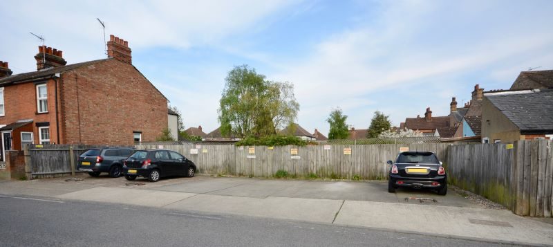 Car parking at 785a Woodbridge Road, Ipswich lot image - 2