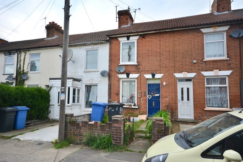 Car parking at 785a Woodbridge Road, Ipswich, IP4 4NN Goldings Auctions