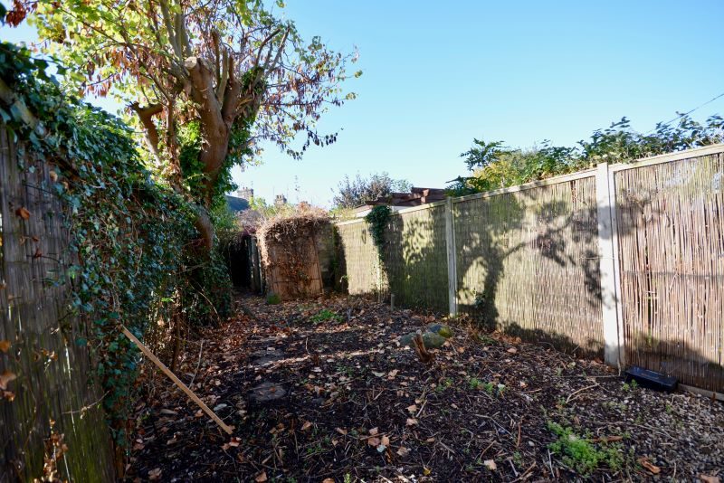 66 Lime Tree Place, Stowmarket lot image - 6