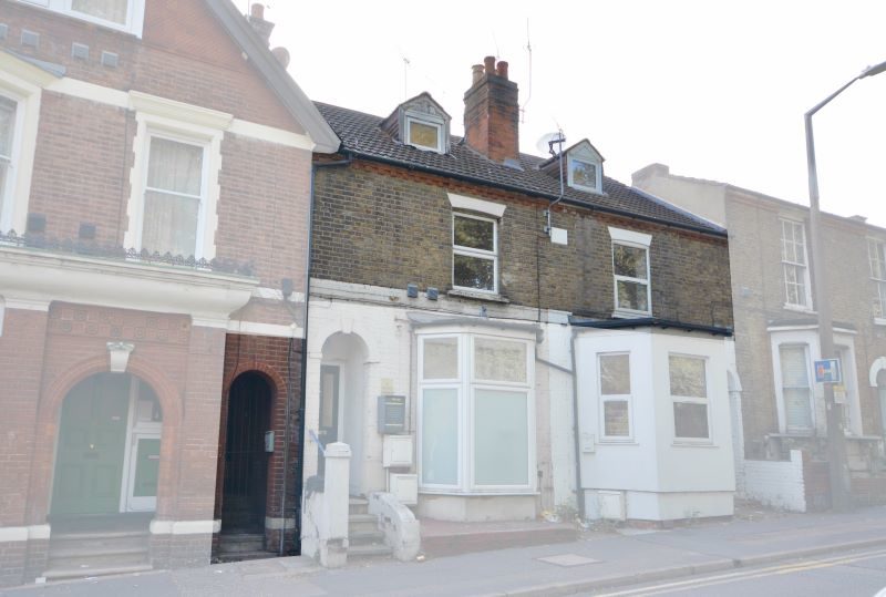 First Floor Flat,, 12 Mersea Road, Colchester lot image - 0