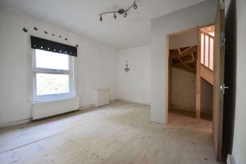 First Floor Flat,, 12 Mersea Road, Colchester lot image - 2