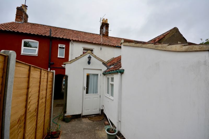 34 Fairfield Road, Saxmundham lot image - 9