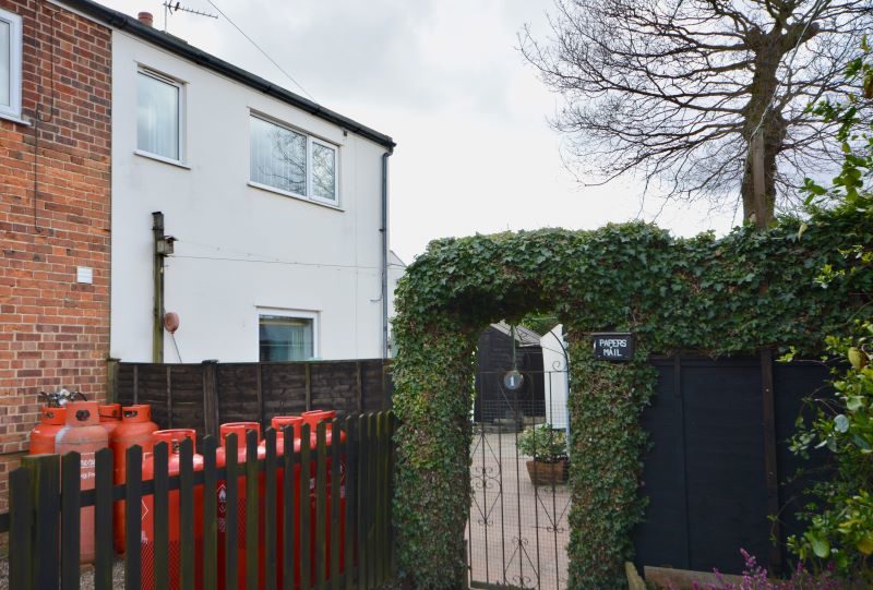 1 Sutton Terrace, Stalham, Norwich, NR12 9AR Goldings Auctions