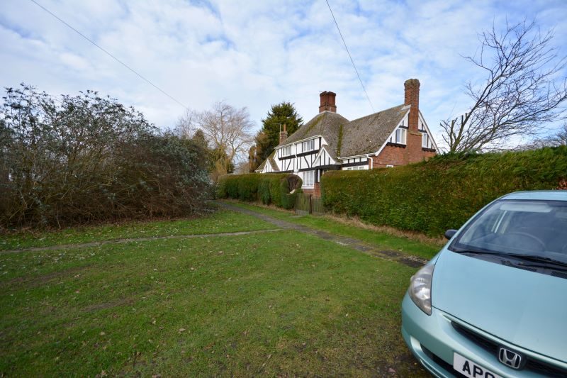 1 Park Cottage,, Martham Road, Rollesby lot image - 3