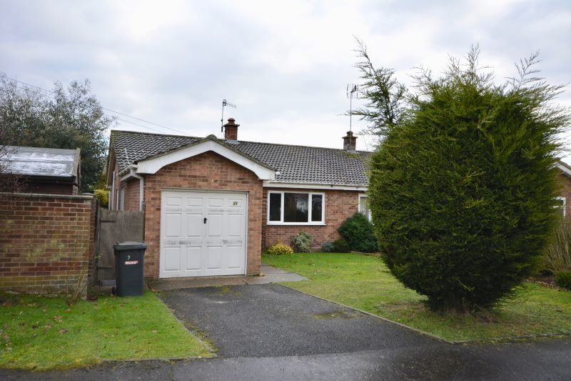 31 Park Walk, Holton, Halesworth, IP19 8NA Goldings Auctions