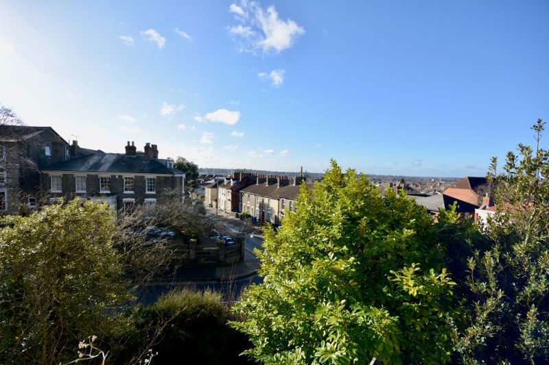 Flat E,, 28 Fonnereau Road, Ipswich lot image - 8