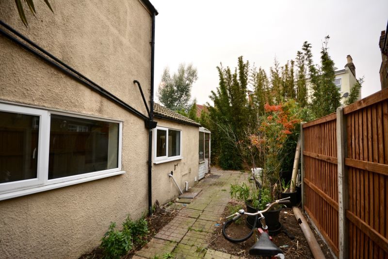 19 Harold Road, Clacton-on-Sea lot image - 8