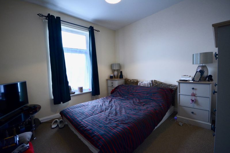72B Cauldwell Hall Road, Ipswich lot image - 4