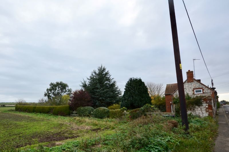 Orchard Cottage,, Main Road, Titchwell lot image - 3