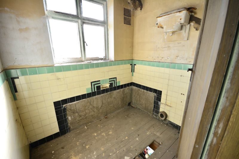 156 Chelmer Road, Chelmsford lot image - 9