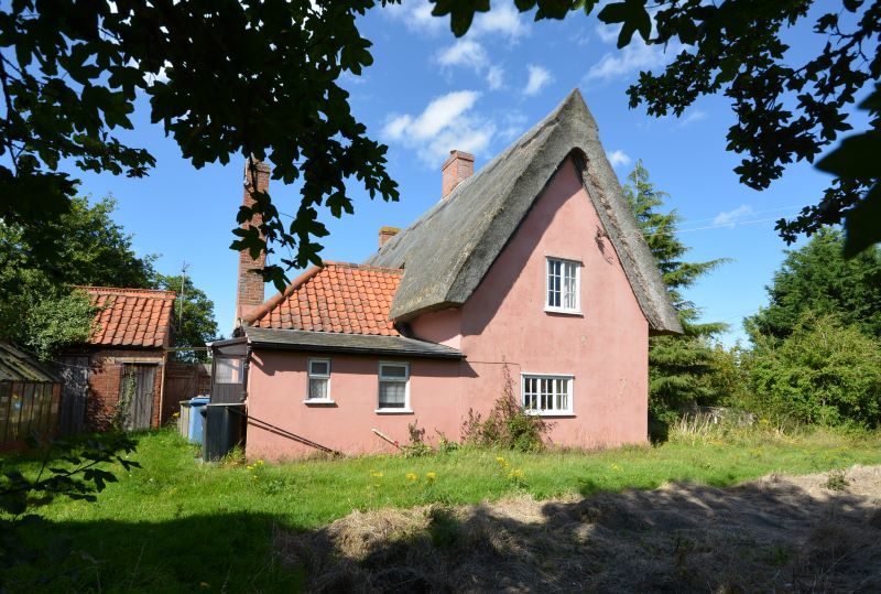 1 Barnfield Cottage,, Upper Street, Stanstead lot image - 0