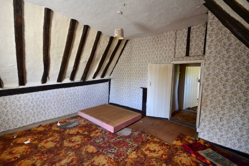 1 Barnfield Cottage,, Upper Street, Stanstead lot image - 5