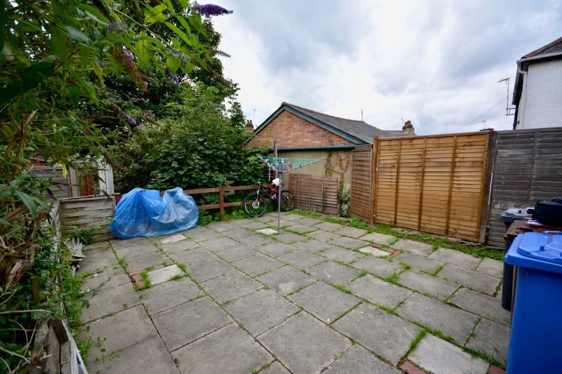 13 Chessington Gardens, Ipswich lot image - 7