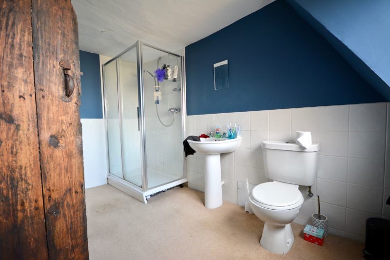Flat 2, Kings Head Mews,, The Pightle, Needham Market lot image - 4