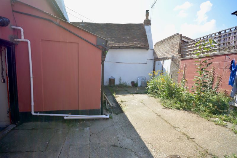 25 Bury Street, Stowmarket lot image - 6