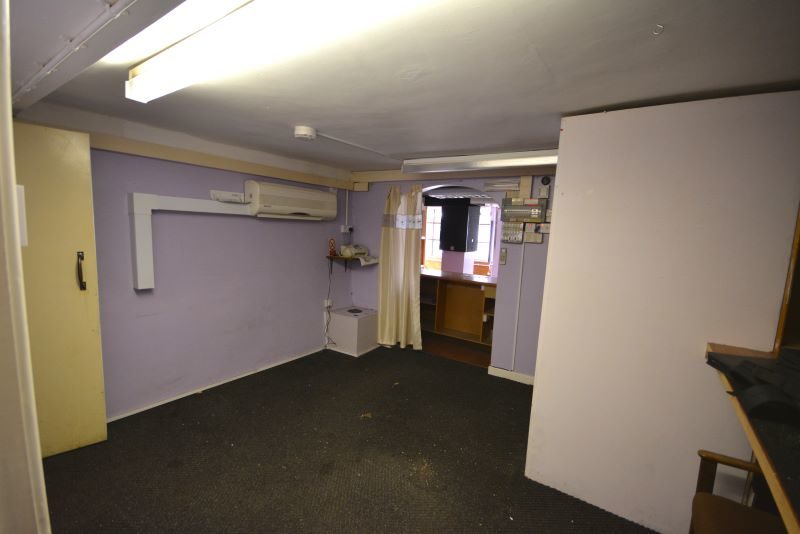 56 Oak Street, Fakenham lot image - 4