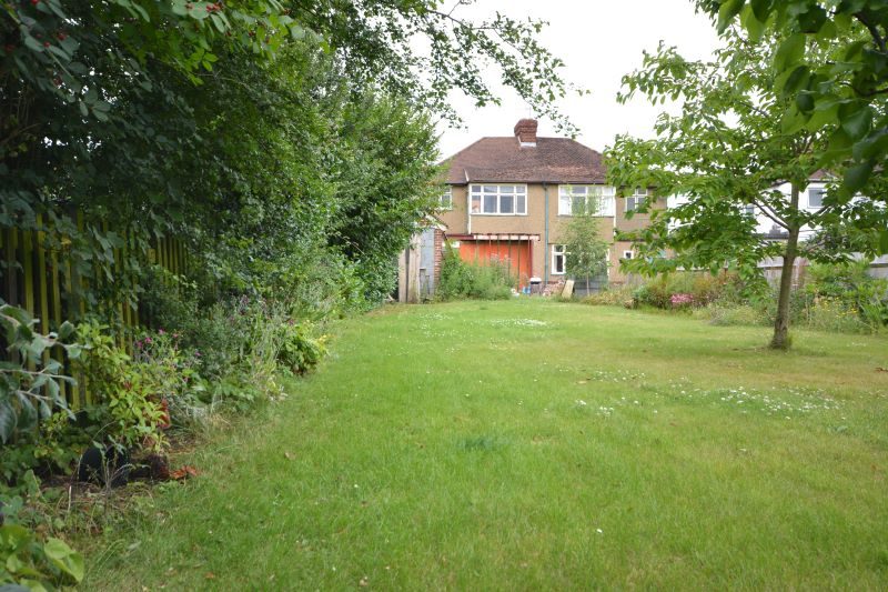 156 Chelmer Road, Chelmsford lot image - 13
