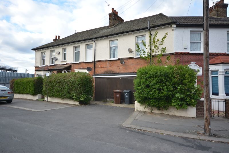 Garage at Bridge House,, 86 Essex Road, Barking lot image - 0