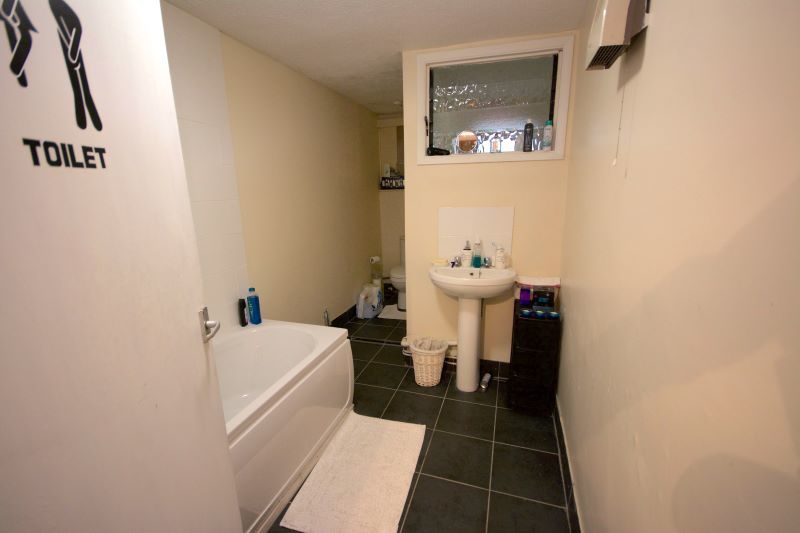 Basement Flat,, 1 Clarkson Street, Ipswich lot image - 3