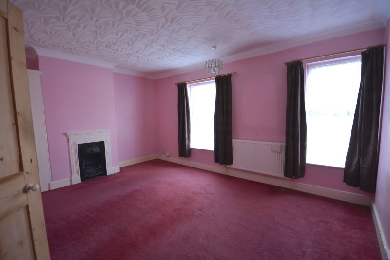 25 Kent Road, Lowestoft lot image - 8