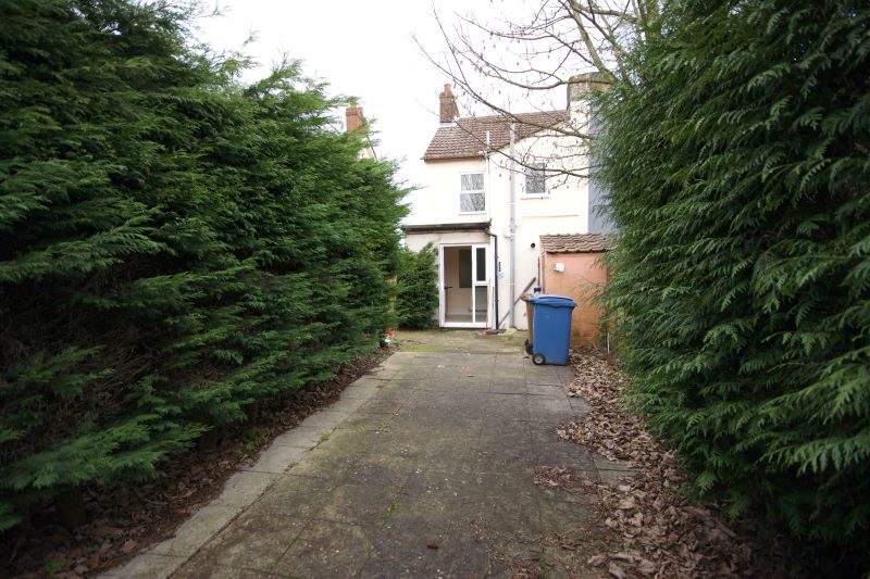 68 Cauldwell Hall Road, Ipswich lot image - 4