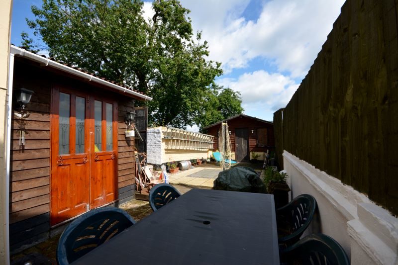 Flats A, B, C,, 81 Burrell Road, Ipswich lot image - 9