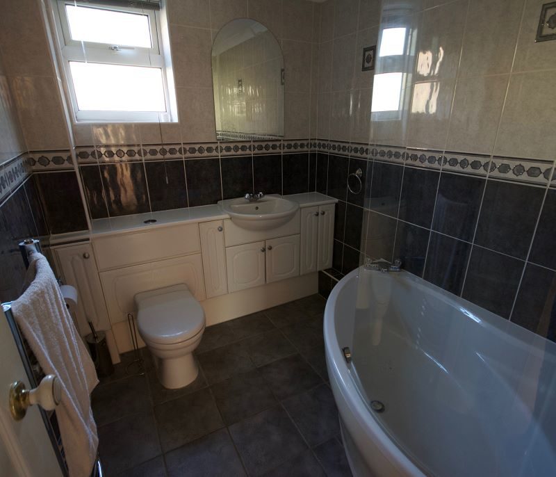 36 Springhurst Close, Ipswich lot image - 3