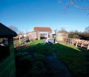 West House Gatehouse, White House Road, Leiston lot image - 9