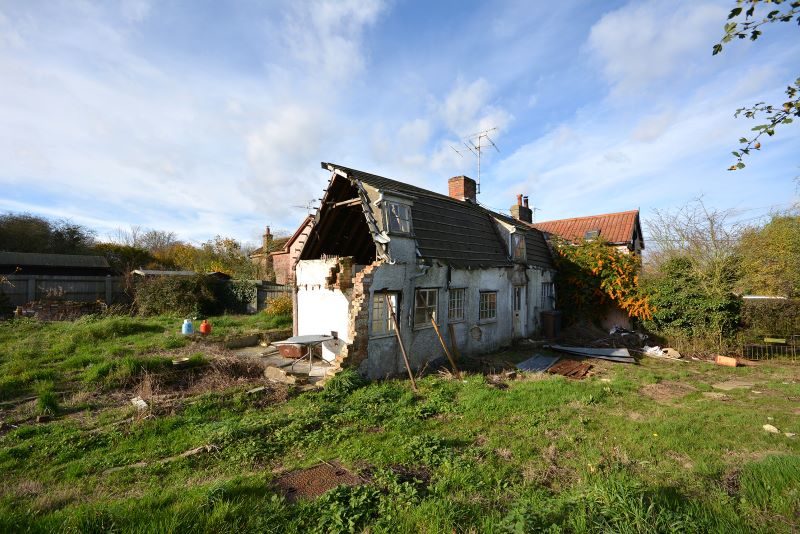 The Old House, Half Moon Lane, Woodbridge lot image - 2