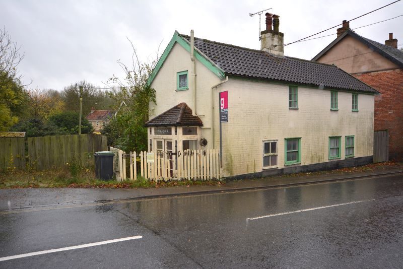 27-29 Magdalen Street, Eye lot image - 1