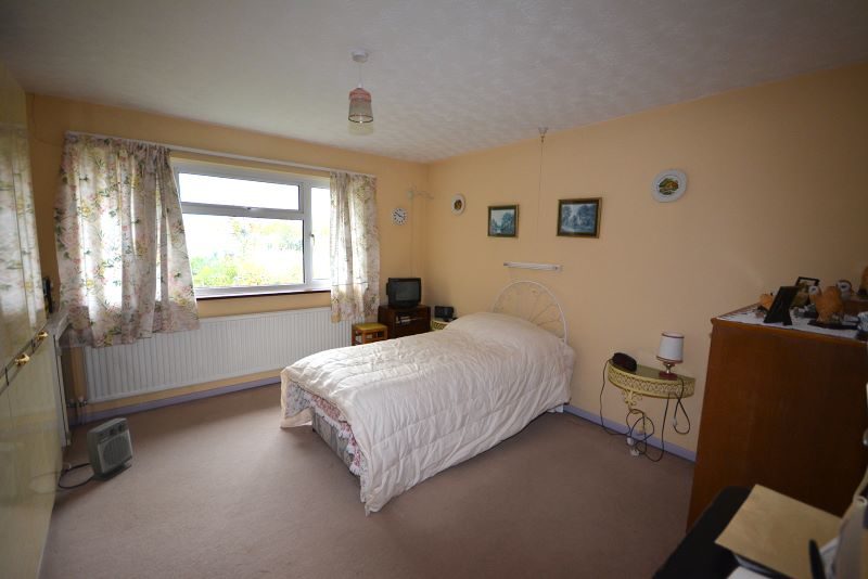 132 Rushmere Road, Ipswich lot image - 2