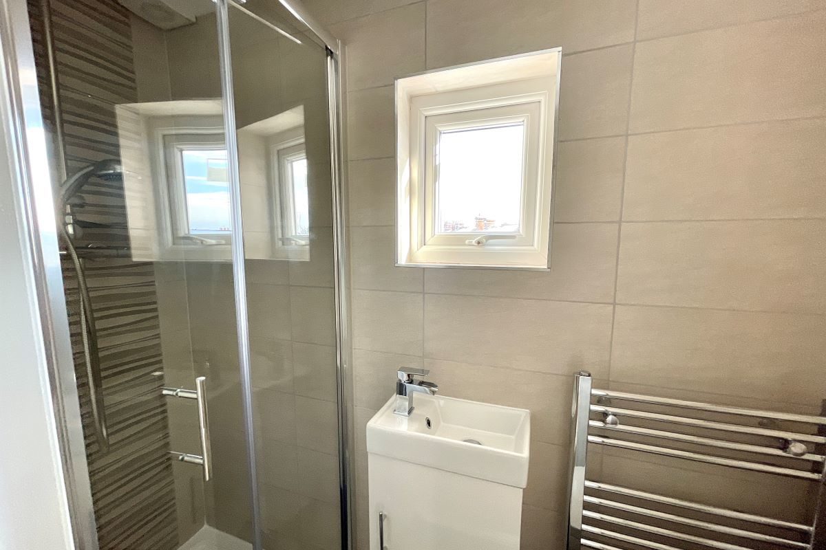 88 Grove Lane, Ipswich lot image - 2