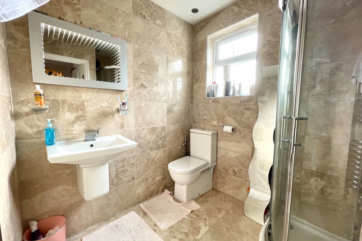 58 Clockhouse Lane, Romford lot image - 7