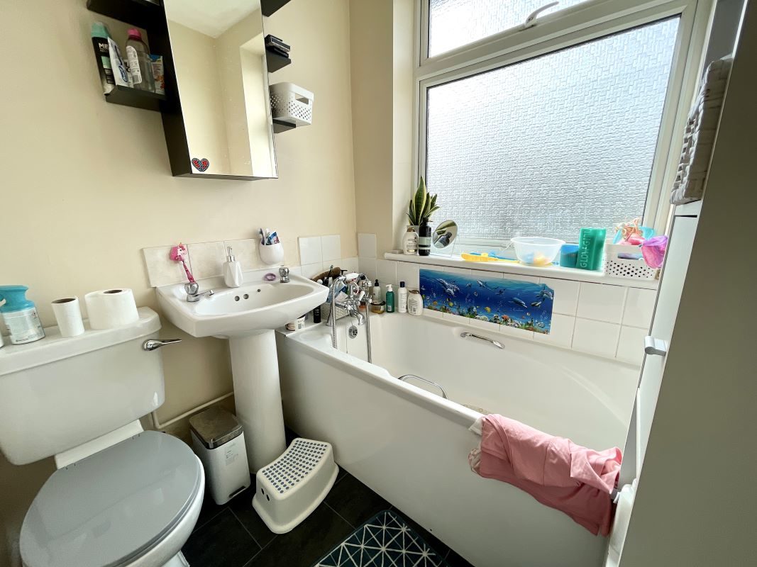 590 Nacton Road, Ipswich lot image - 9