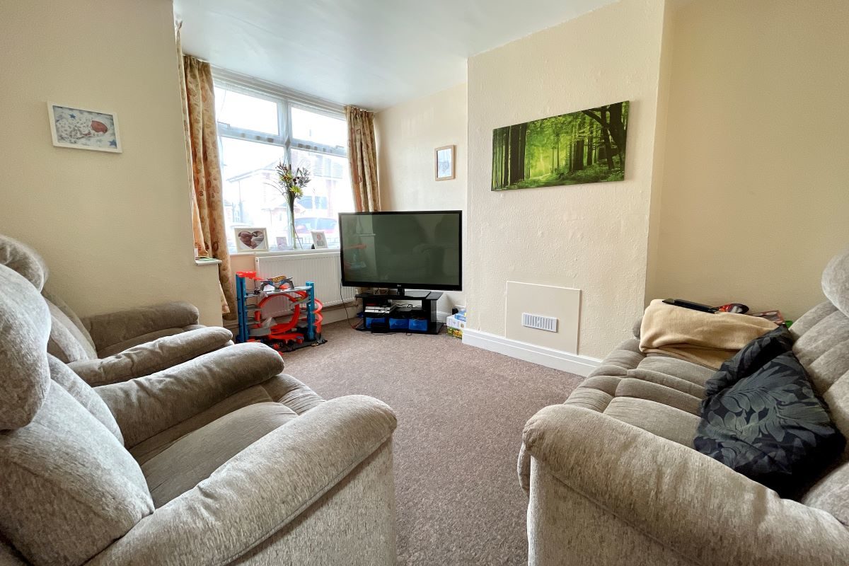 27 Gloucester Road, Ipswich lot image - 1