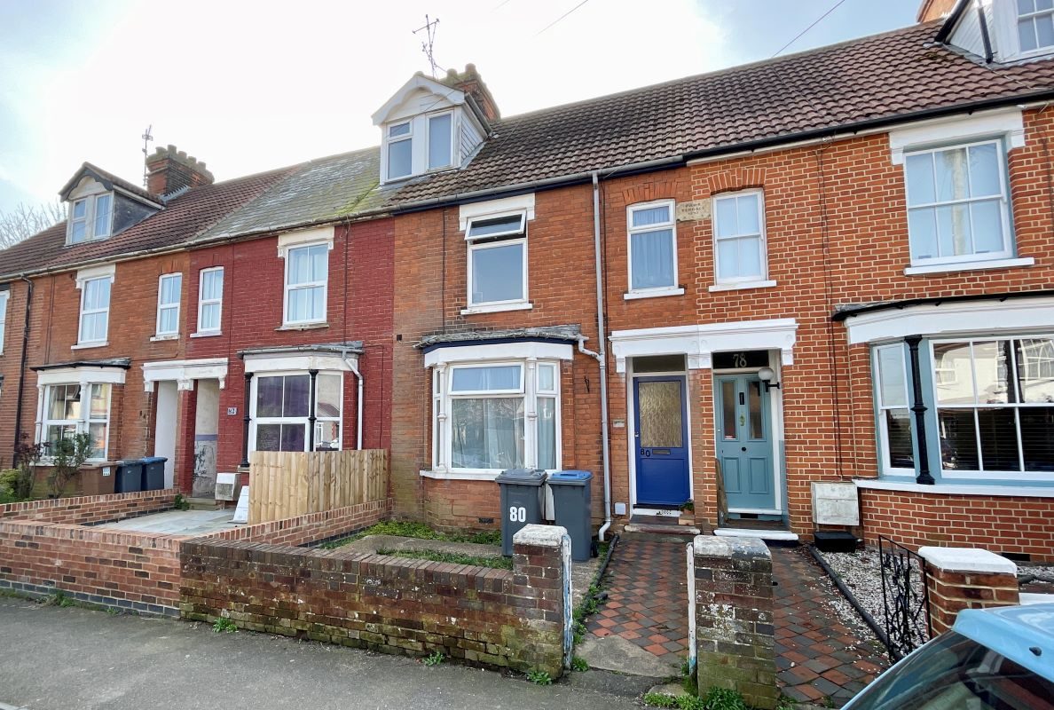 80 Constable Road, Felixstowe, Suffolk, IP11 7HW Goldings Auctions