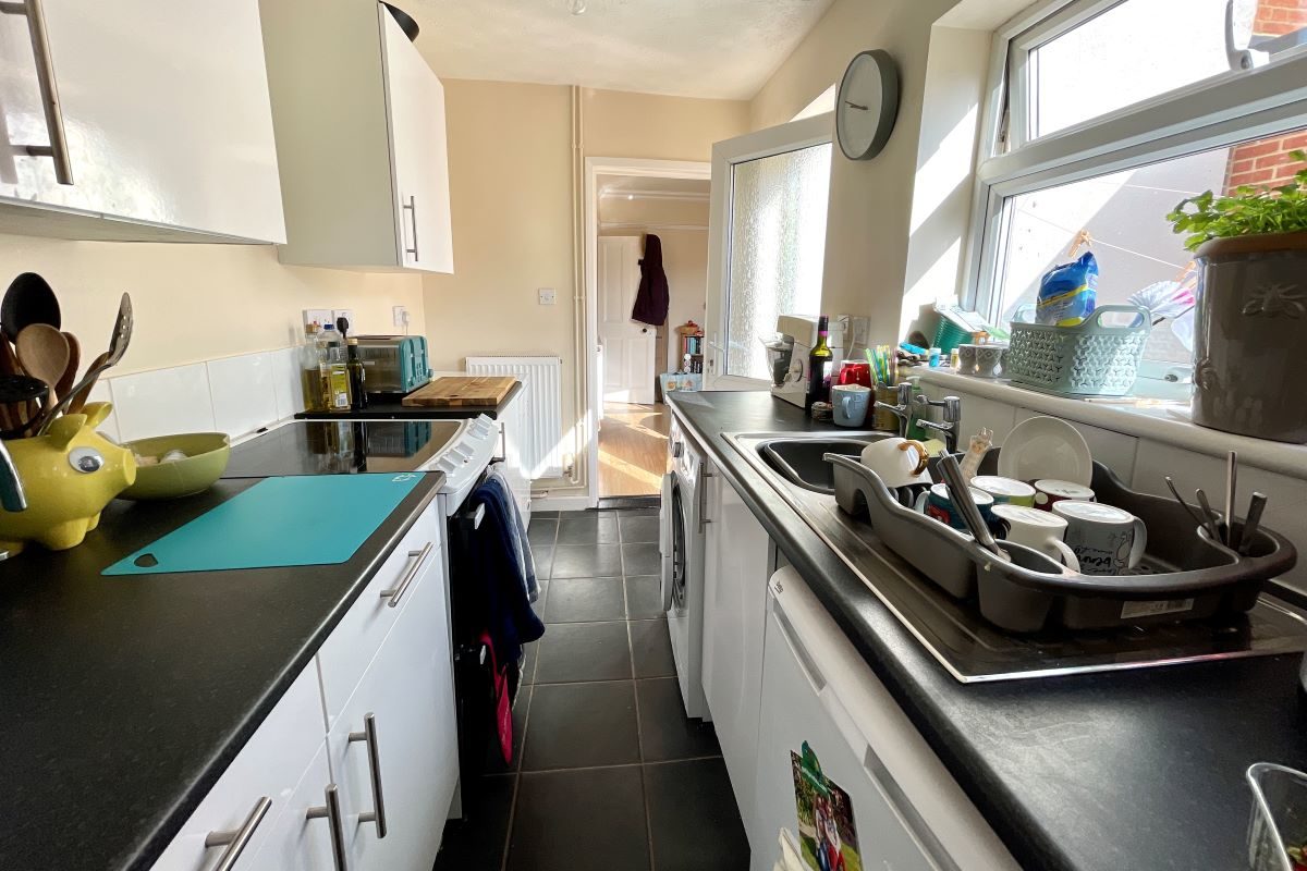 80 Constable Road, Felixstowe lot image - 3