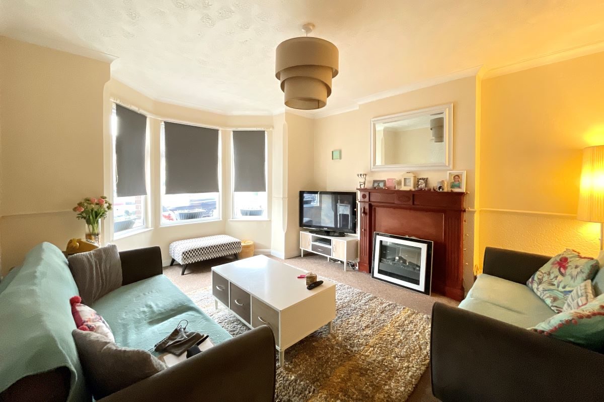 128 High Road, Trimley St. Mary, Felixstowe lot image - 1