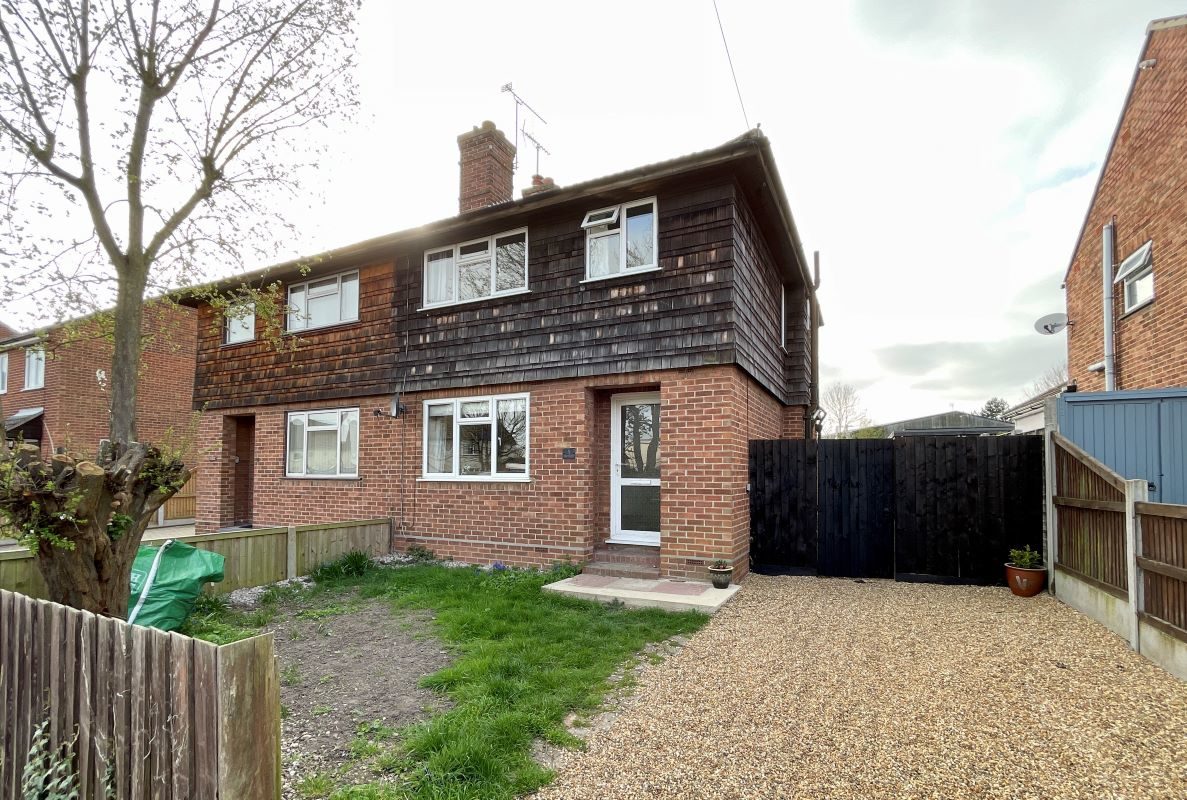 3 Cedar Crescent, Lawford, Manningtree lot image - 0